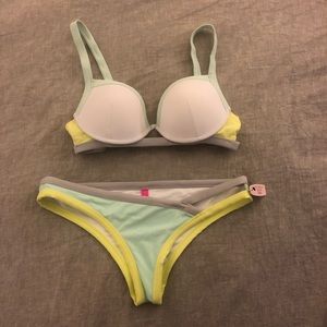 VS Contrast Cutout Bikini